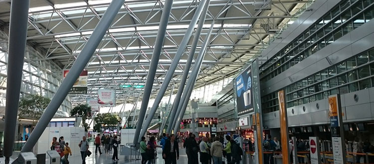 Check-in und Kontrolle: So sparen Flugreisende Zeit