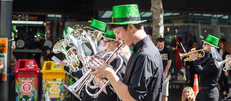 St. Patrick’s Day 2026: Grünes Zeichen der Hoffnung, Gemeinschaft und Lebensfreude – weltweit