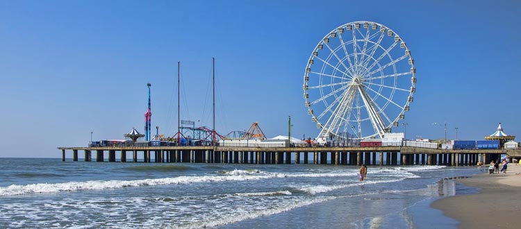 Der Steel Pier in Atlantic City, New Jersey Ein Wahrzeichen im Wandel der Zeit
